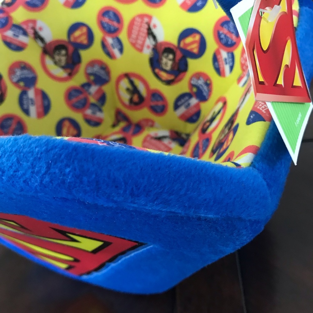 Superman - Picture 3 of 4